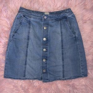 A new Day denim Jean skirt woman 2 90s button down